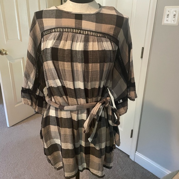 Anthropologie’s Maeve top (or dress) - Picture 3 of 5